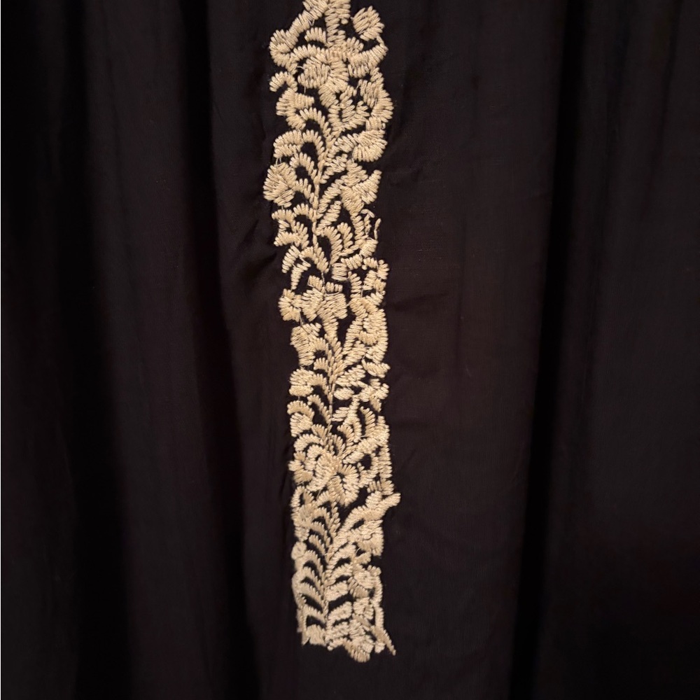 J. Marie Black Embroidered Linen Blend Tunic Dress with Cream Floral Yoke Large - Picture 5 of 11